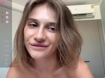 girl
        blair_fox cam image #4160354