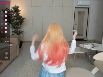 girl
        oki_dokie cam image #1302672