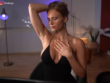 girl
        chillwithkira cam image #1588390