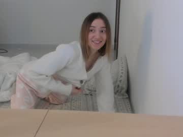 girl
        _annushka_ cam image #385774