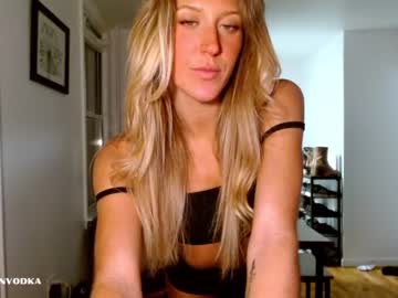 girl
        addisonvodka cam image #158013