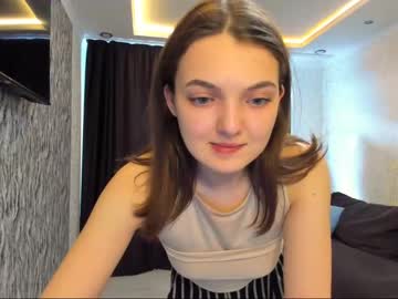 girl
        okayleksi cam image #814596