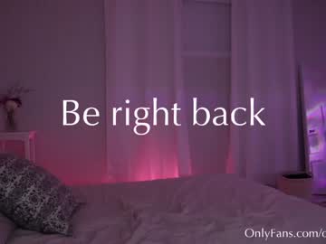 girl
        onlyems23 cam image #527057