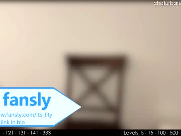 girl
        its_lily cam image #282965