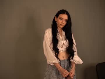 girl
        katereason cam image #1726628