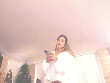 girl
        kendalltyler cam image #3727913