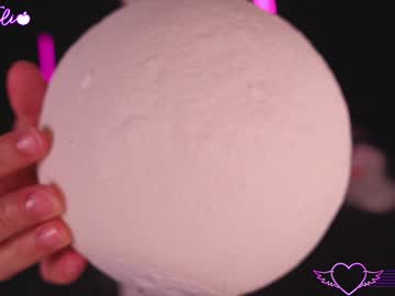 girl
        iam_eli cam image #3496402