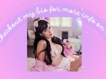 girl
        rosiebones cam image #4341370