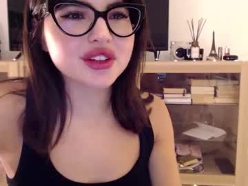 girl
        playnofuckinggames cam image #1678935