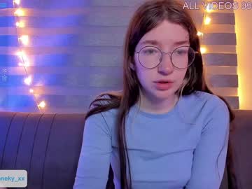 couple
        alicekaneky_xx cam image #722005