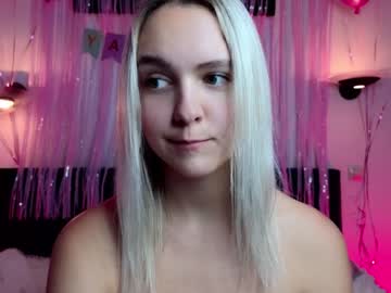 girl
        beverly_hillls cam image #2826505