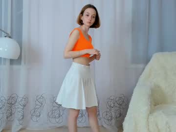 girl
        constancefyr cam image #1239423