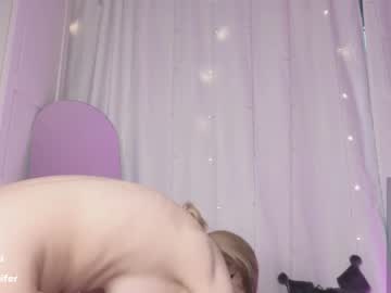girl
        jelli_jennifer cam image #2251418