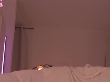 girl
        soficb cam image #4188466