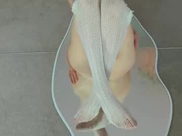 girl
        little_anitta cam image #4131751