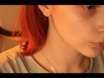 girl
        severs_enigma cam image #4215008