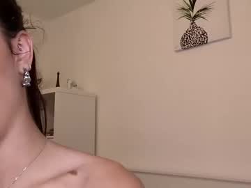 girl
        ivyxxxxxx cam image #4580053