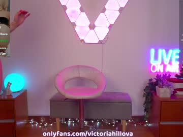 girl
        victoriahillova cam image #1669426