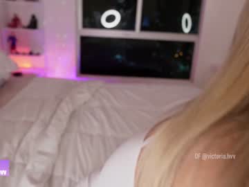 girl
        amelie_bunny_real cam image #2799749