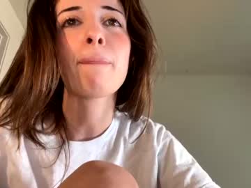 girl
        rosykindred cam image #1043238