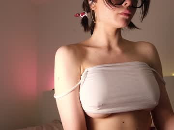 girl
        reei__ cam image #1169581