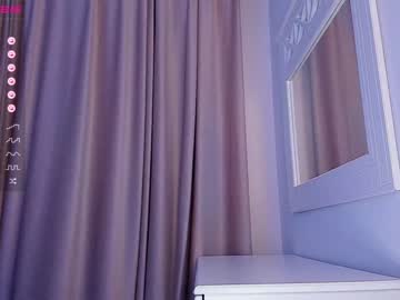 couple
        sunsay_effie cam image #1219435
