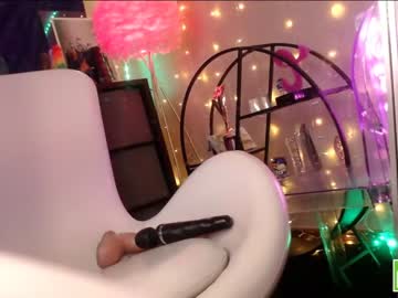 girl
        milf_lacey cam image #2450409