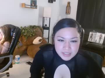 girl
        layzebunny cam image #1632698