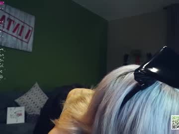 girl
        audreycarvin cam image #3125999