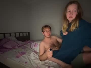 couple
        shyprinces cam image #2521487