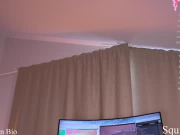 girl
        lil_eva cam image #3098485