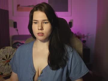 girl
        girl_u_never_met cam image #4594352