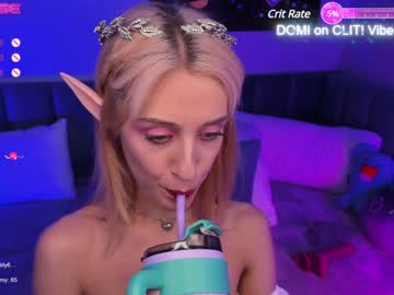girl
        dreamy_kira cam image #3276183