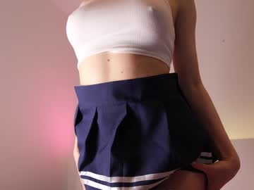girl
        reei__ cam image #1668847