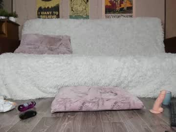 girl
        gohaaard420 cam image #31179