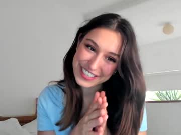 girl
        dixiethepixie cam image #2930139