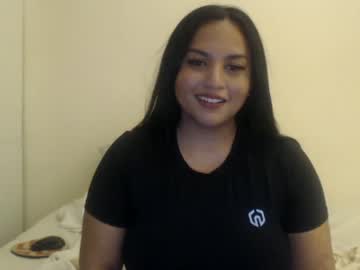 girl
        iamplutonianlust cam image #231474