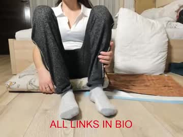 girl
        its_time4 cam image #3676024