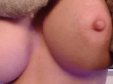 girl
        holy_crap__ cam image #1668350