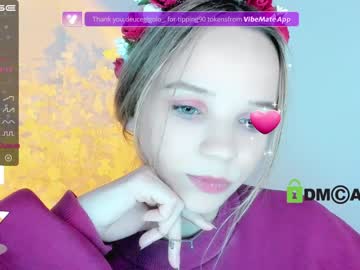 girl
        gorgeous_bunny cam image #385202