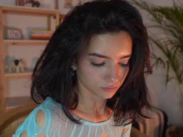 girl
        urcutelinda cam image #2565096
