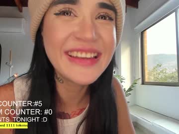 girl
        lonelly_lolly98 cam image #1904398
