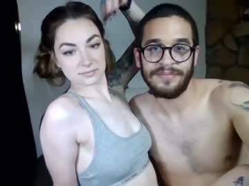 couple
        chrisnbaby cam image #455746
