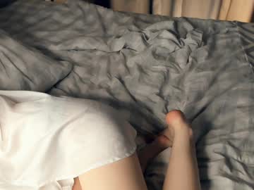 girl
        juunerose cam image #3661661