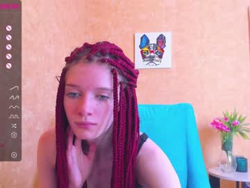 girl
        cristal_moli cam image #562576