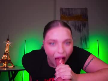 girl
        viollasinzz cam image #4453315