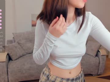 girl
        dorettabradwell cam image #2446148
