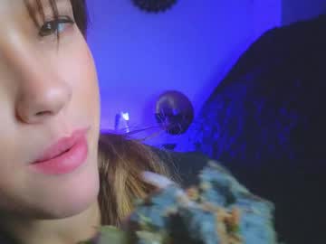 girl
        _demi_dee_ cam image #4430227
