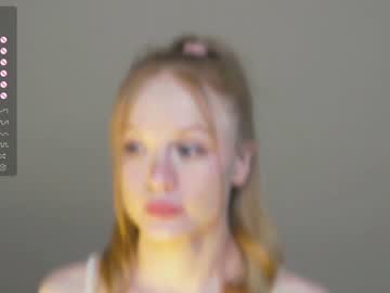 girl
        cute_shine cam image #2475624