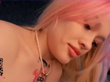 girl
        pinkncrazy cam image #831984